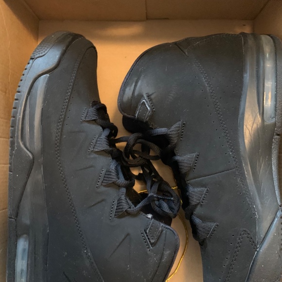 Black Jordans - Picture 2 of 2